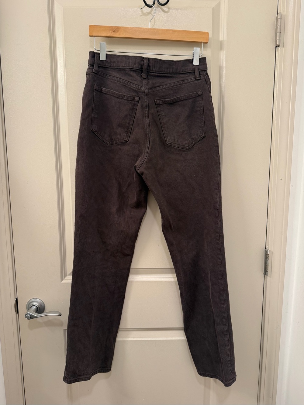 Abercrombie & Fitch 90s Straight Ultra High Rise Jeans in Deep Mocha Brown 28/6R - Picture 4 of 6